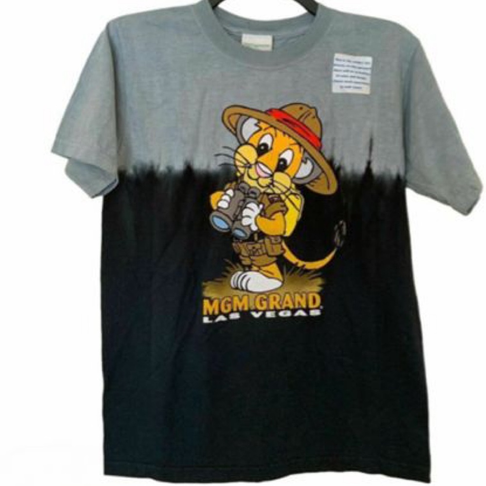 New! MGM Grand Los Vegas 100% Cotton, Kids Gray & Black Graphic T-Shirt  Size L